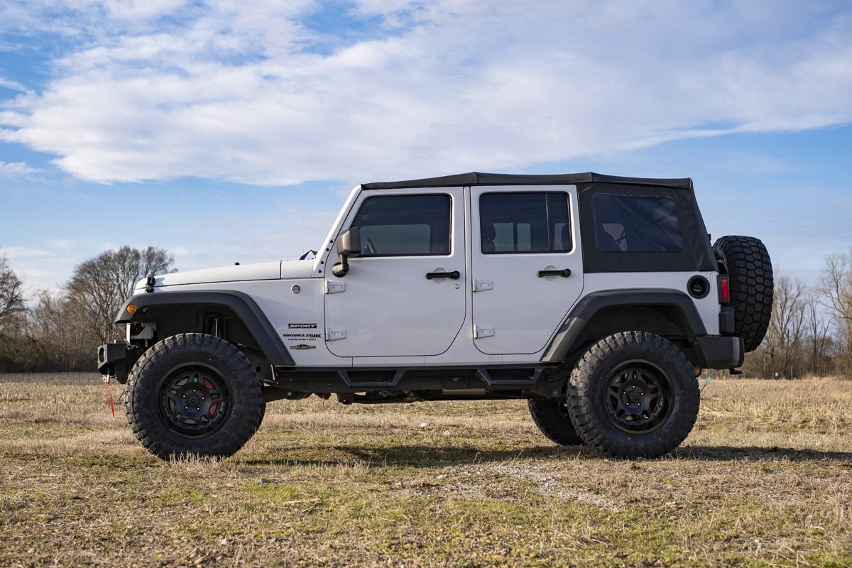 3.25 Inch Lift Kit Jeep Wrangler Unlimited 2WD/4WD (2007-2018) Rough Country