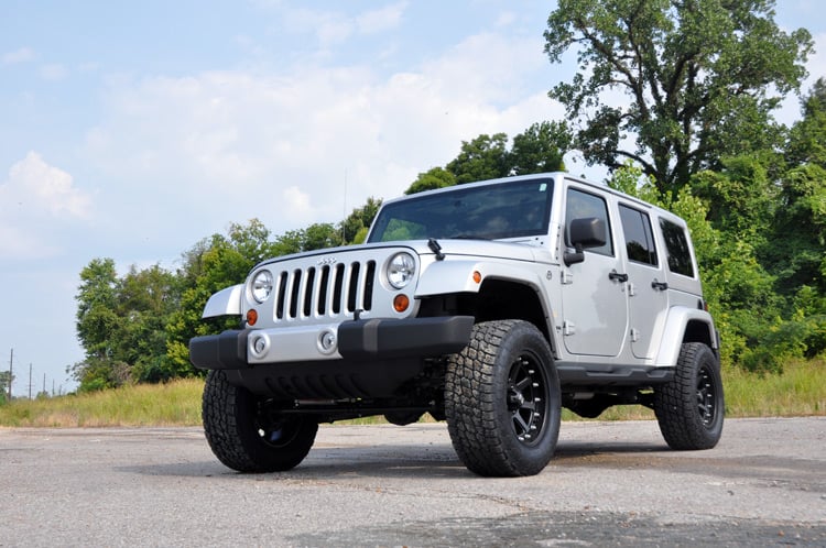3.25 Inch Lift Kit Jeep Wrangler Unlimited 2WD/4WD (2007-2018) Rough Country