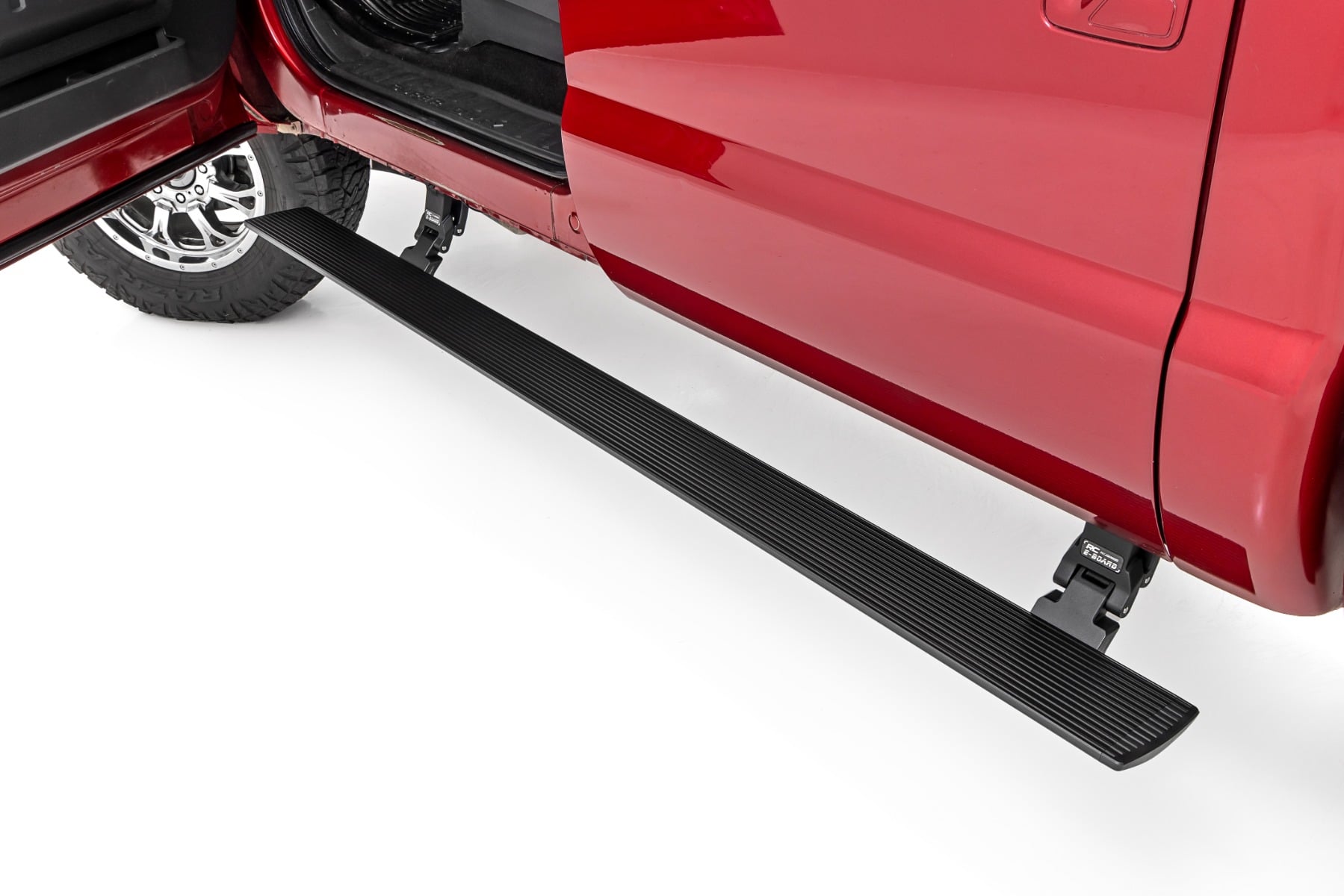 Power Running Boards Dual Electric Motor Ford F-250/F-350 Super Duty (08-16) Rough Country