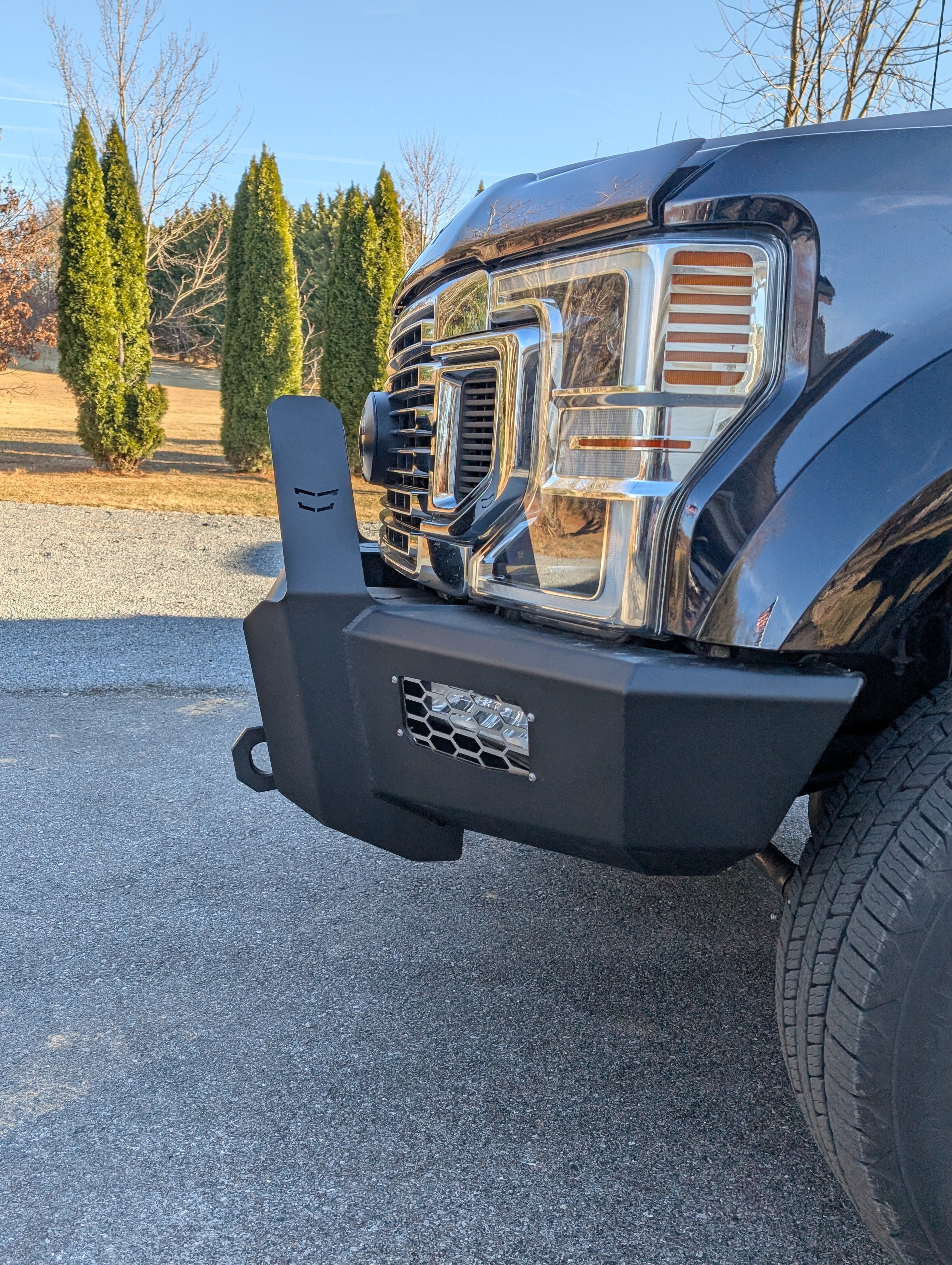 Frontier Series 2020-2022 Ford F250/F550 Front Bumper - Bull Bar Model