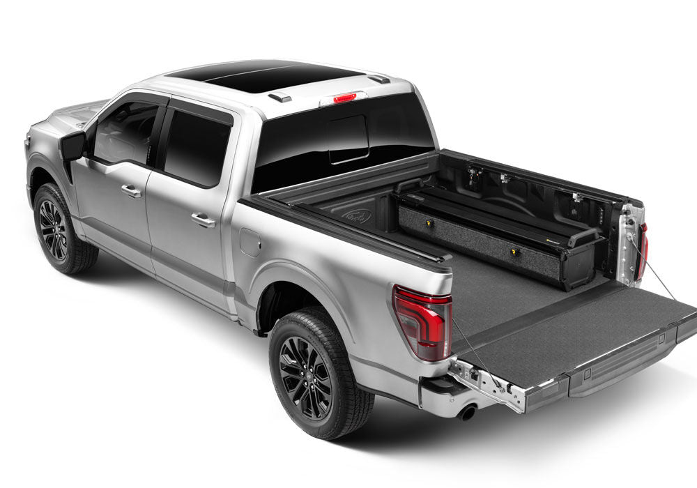 RetraxPRO with EZ-Off FRC-4000 Retractable Tonneau Cover Industrial Strength Aluminum Construction 2026 Ford Ranger 5' Bed