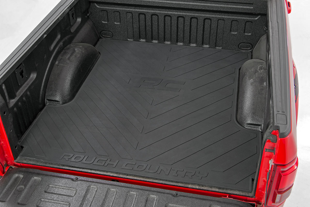 Bed Mat 5 Foot 7 Inch Bed RC Logo Ford F-150 2WD/4WD (2004-2014) Rough Country