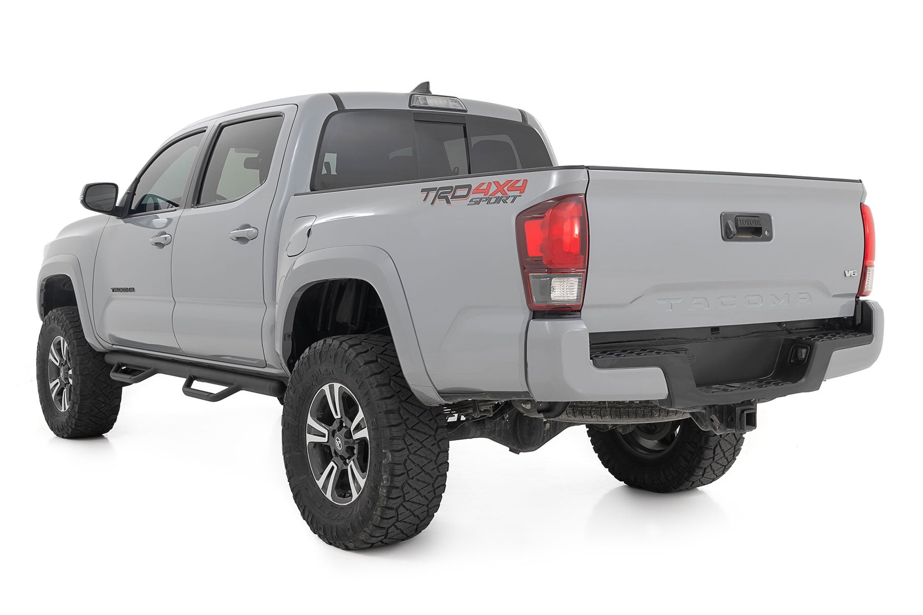 Nerf Steps Cab Length Crew Cab 5 Foot Bed Toyota Tacoma 2WD/4WD (05-23) Rough Country