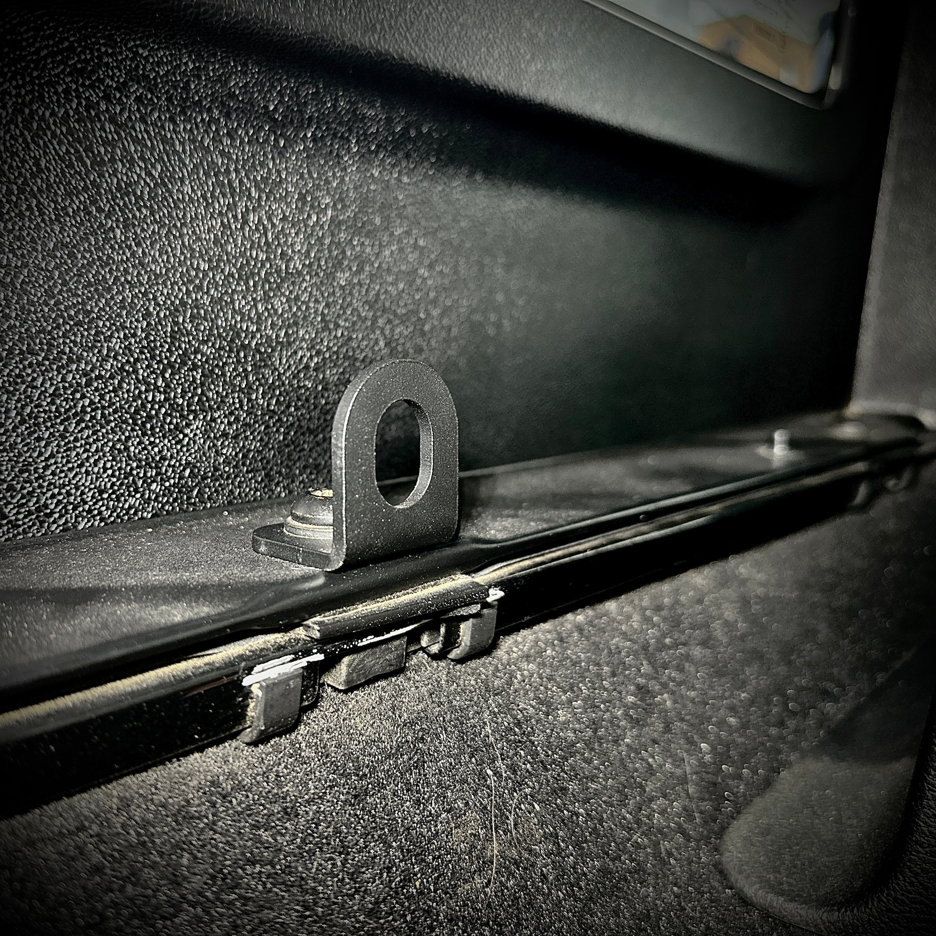 5/16"-18, 90 Degree Tie Down Point, Single Bolt (2 Pack)