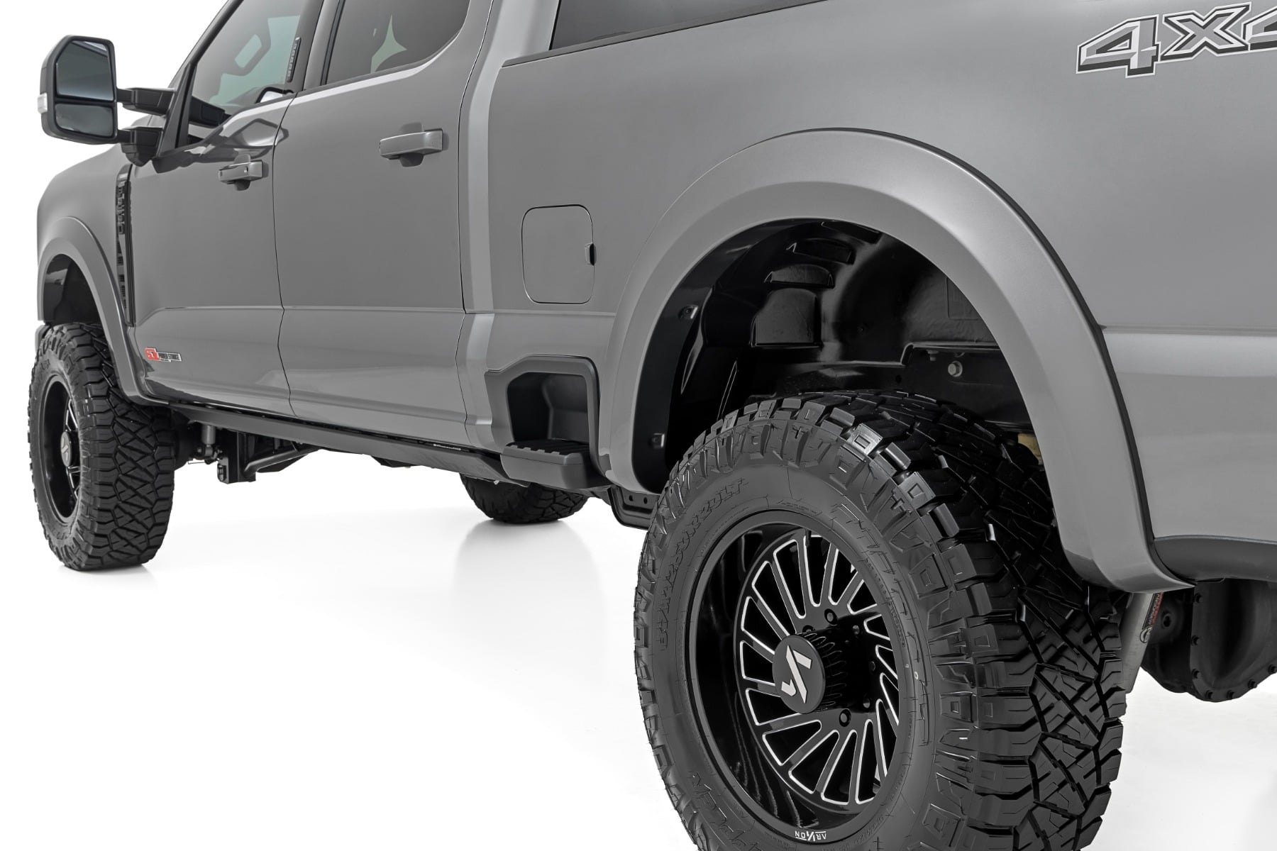 Sport Fender Flares JS Iconic Silver Ford F-250/F-350 Super Duty (23-26) Rough Country