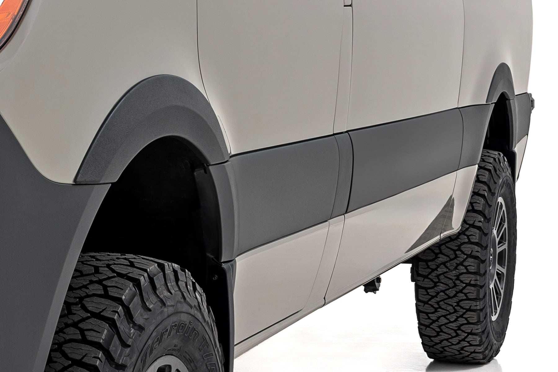 Fender Flares Sport Mercedes-Benz Sprinter 3500 (19-22)/Sprinter 3500XD (19-25) Rough Country