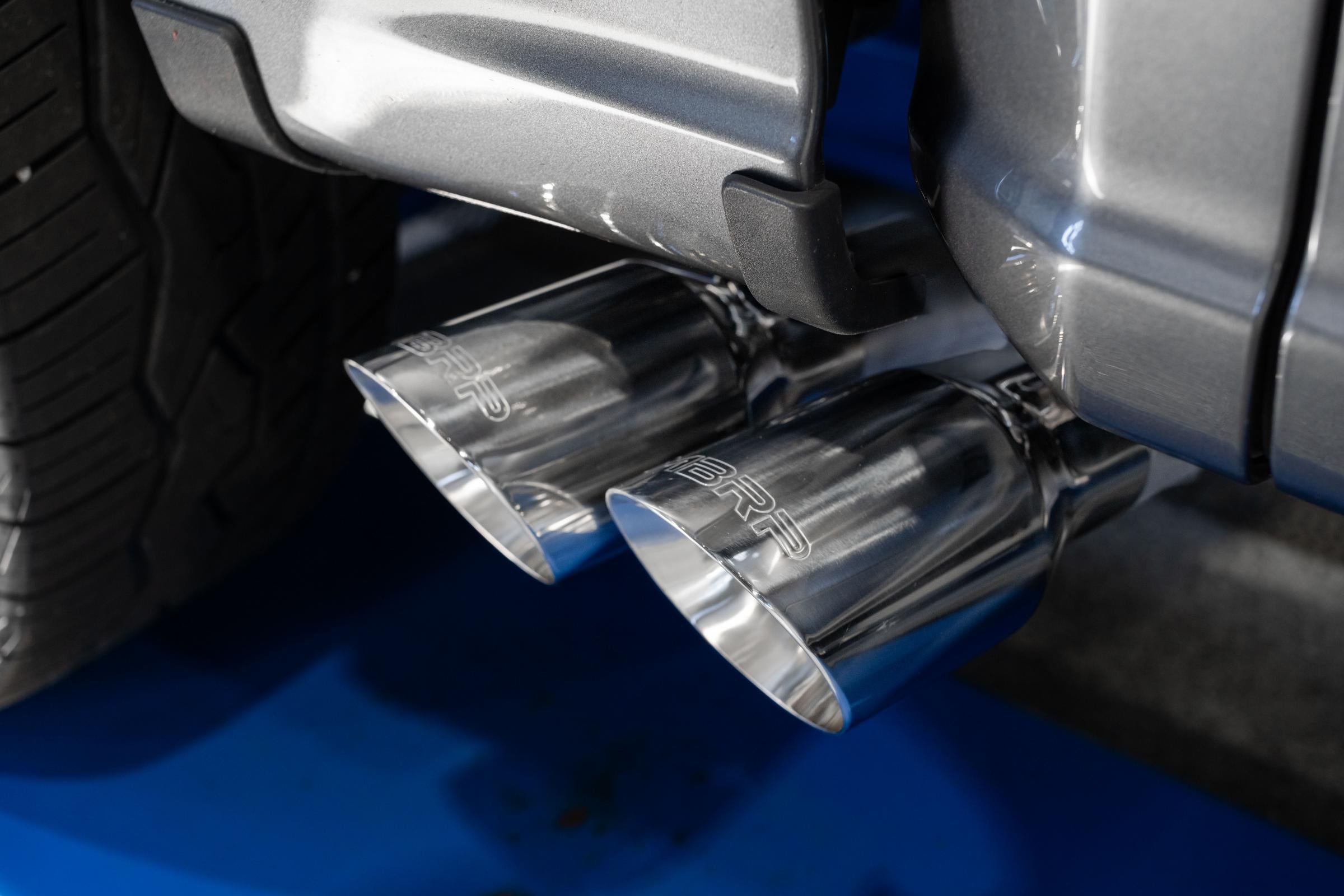 3 inch Cat-Back 2.5 inch Dual Pre-Axle (Race Profile) Black Coated 21-Up F-150 MBRP