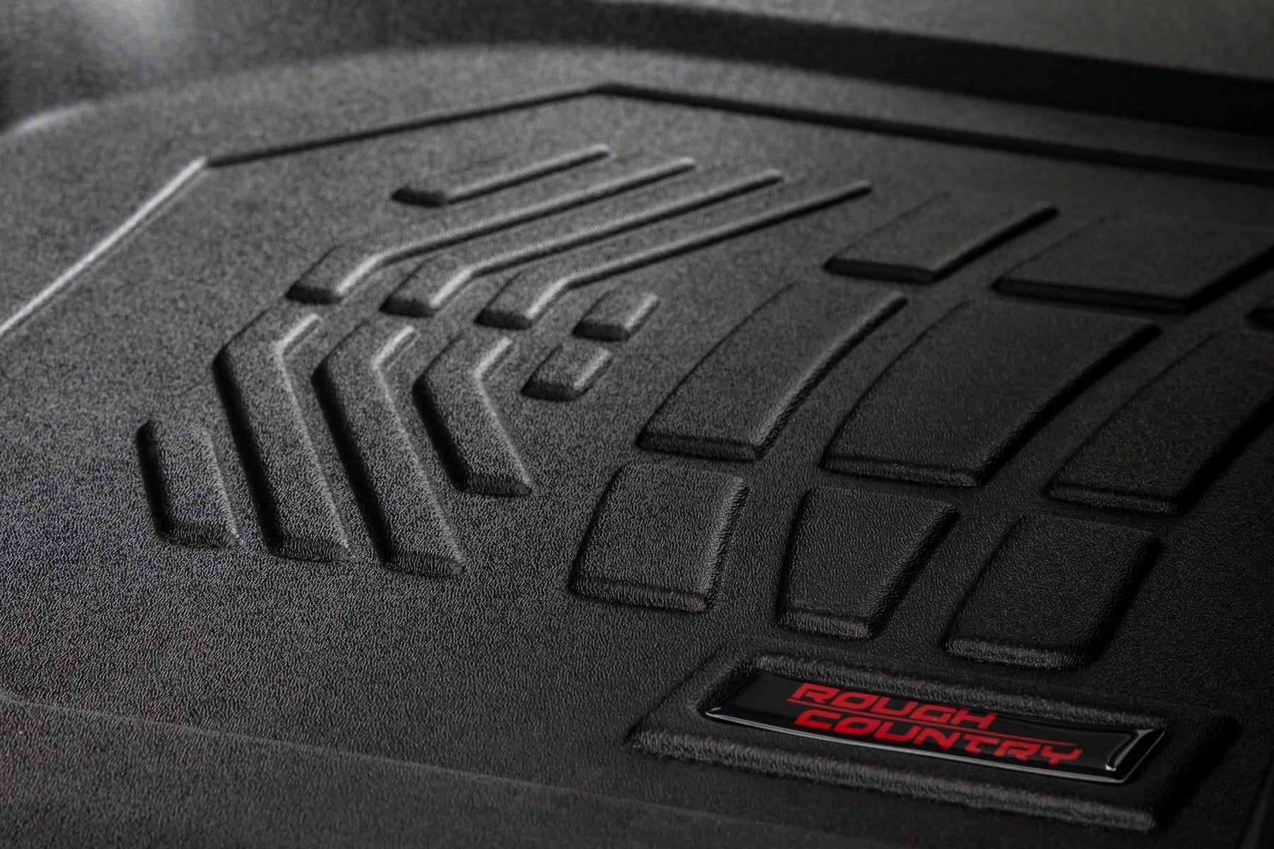 Sure-Fit Floor Mats FR & RR FR Over Hump Crew Silverado/Sierra 1500/2500HD/3500HD (19-26) Rough Country