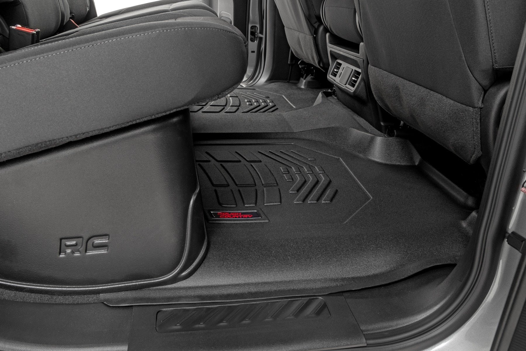 Sure-Fit Floor Mats FR & RR FR Over Hump Crew Silverado/Sierra 1500/2500HD/3500HD (19-26) Rough Country