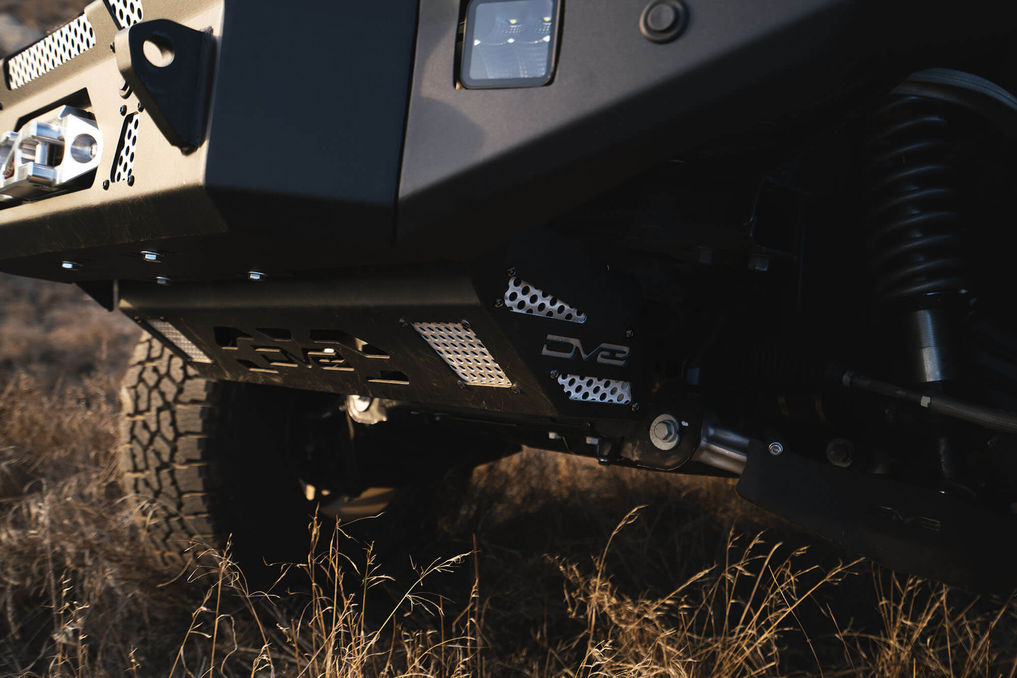 2021 2024 Ford Bronco Steel Front Skid Plate DV8 Offroad