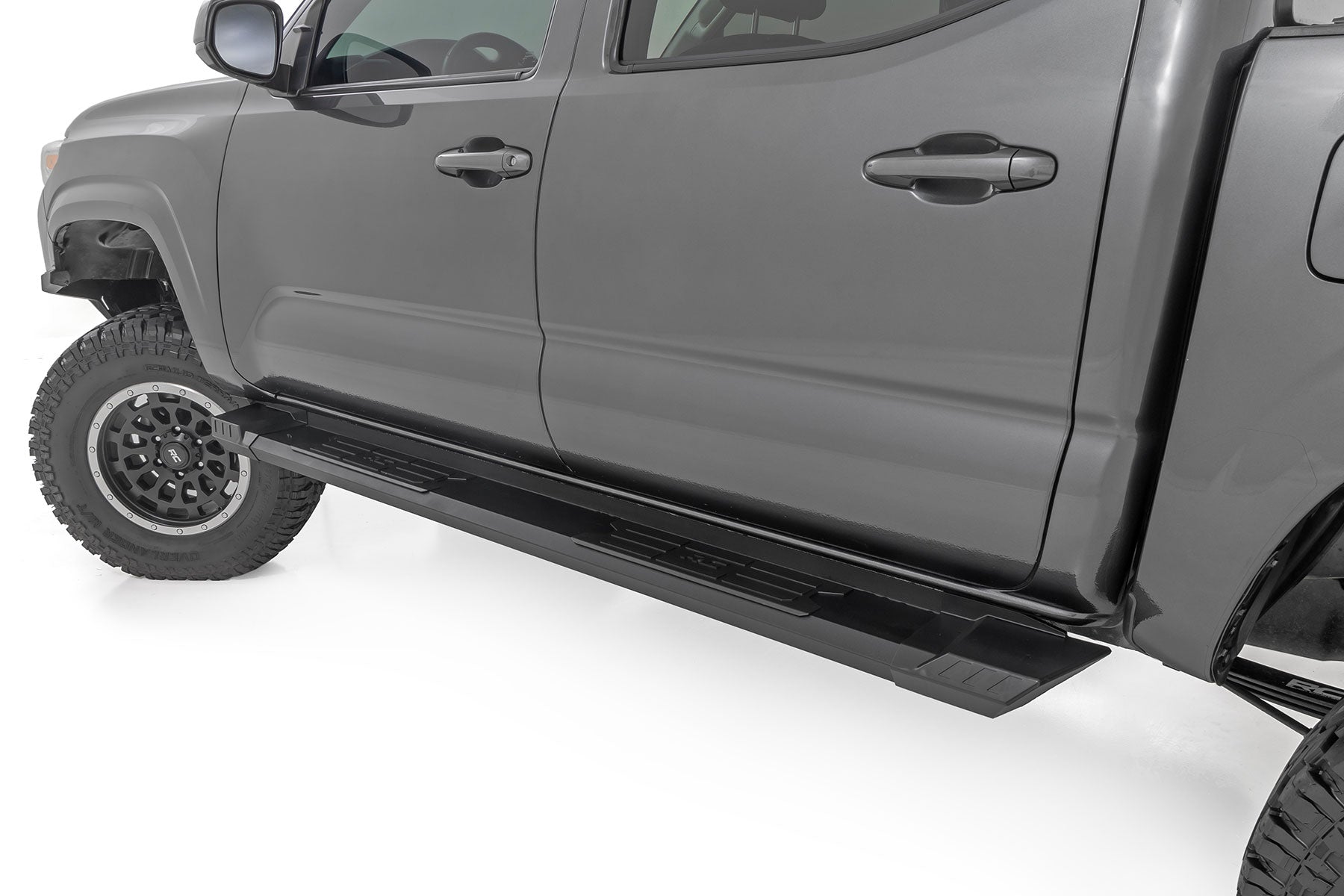 HD2 Aluminum Running Boards Double Cab Toyota Tacoma 2WD/4WD (2005-2023) Rough Country
