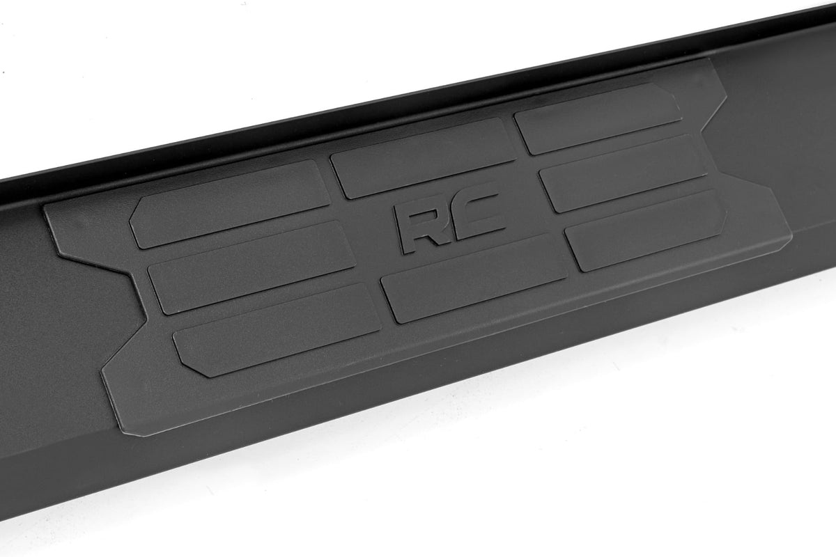HD2 Aluminum Running Boards Crew Cab Silverado/Sierra 1500/2500HD/3500HD (07-19 & Classic) Rough Country
