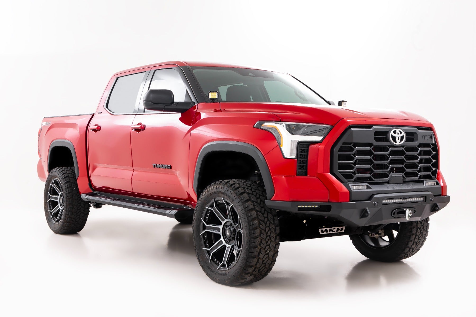 HD2 Aluminum Running Boards CrewMax Toyota Tundra 2WD/4WD (2022-2026) Rough Country