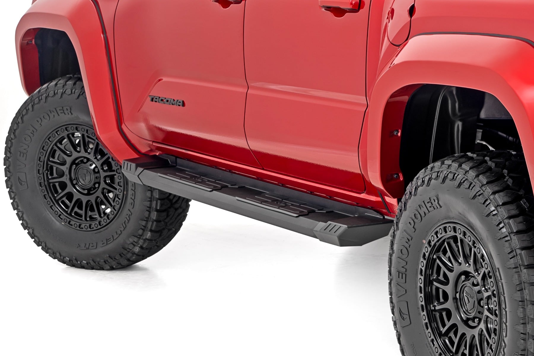HD2 Aluminum Running Boards Double Cab Toyota Tacoma 2WD/4WD (2024-2026) Rough Country