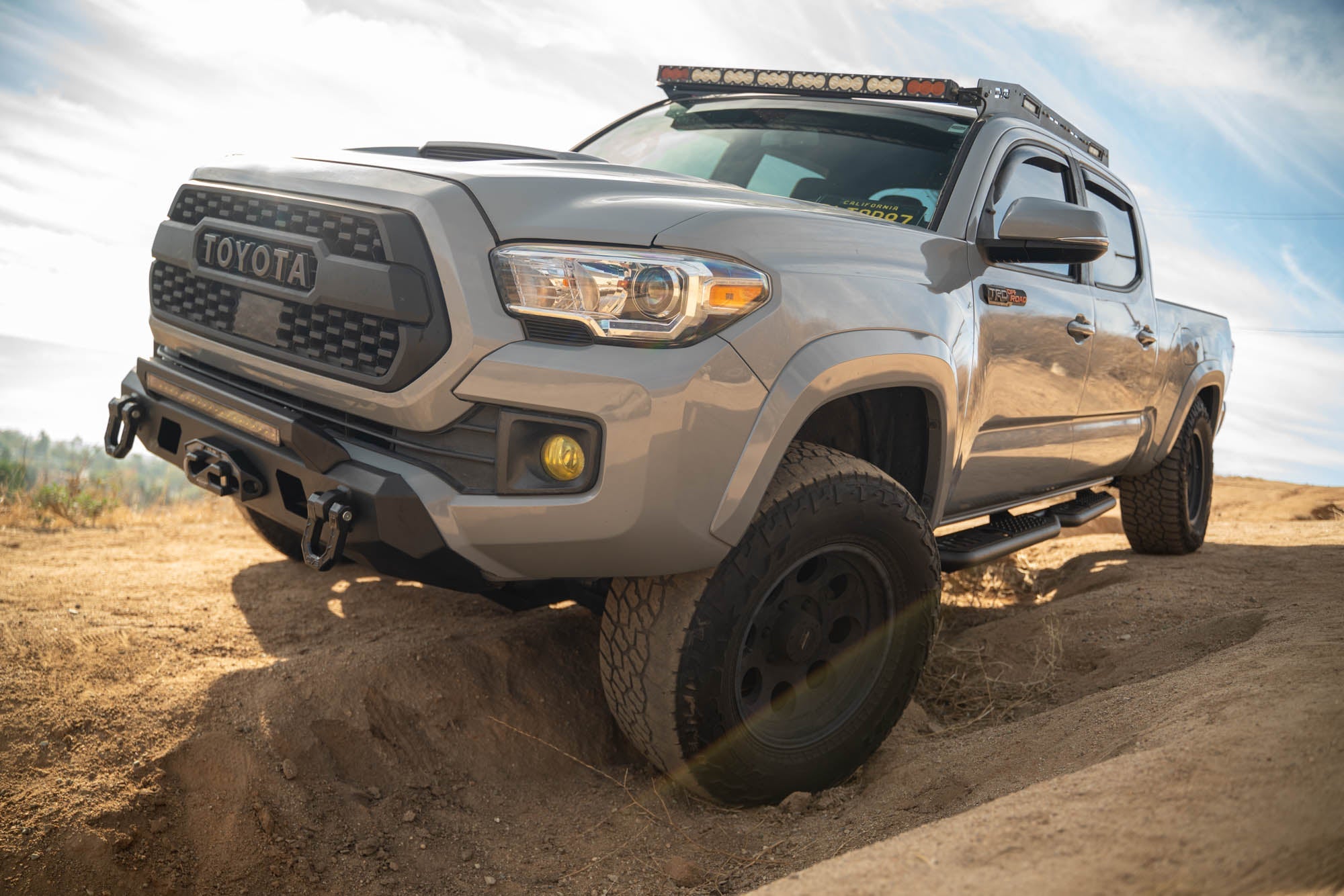 2016 2023 Toyota Tacoma OE Plus Side Steps DV8 Offroad