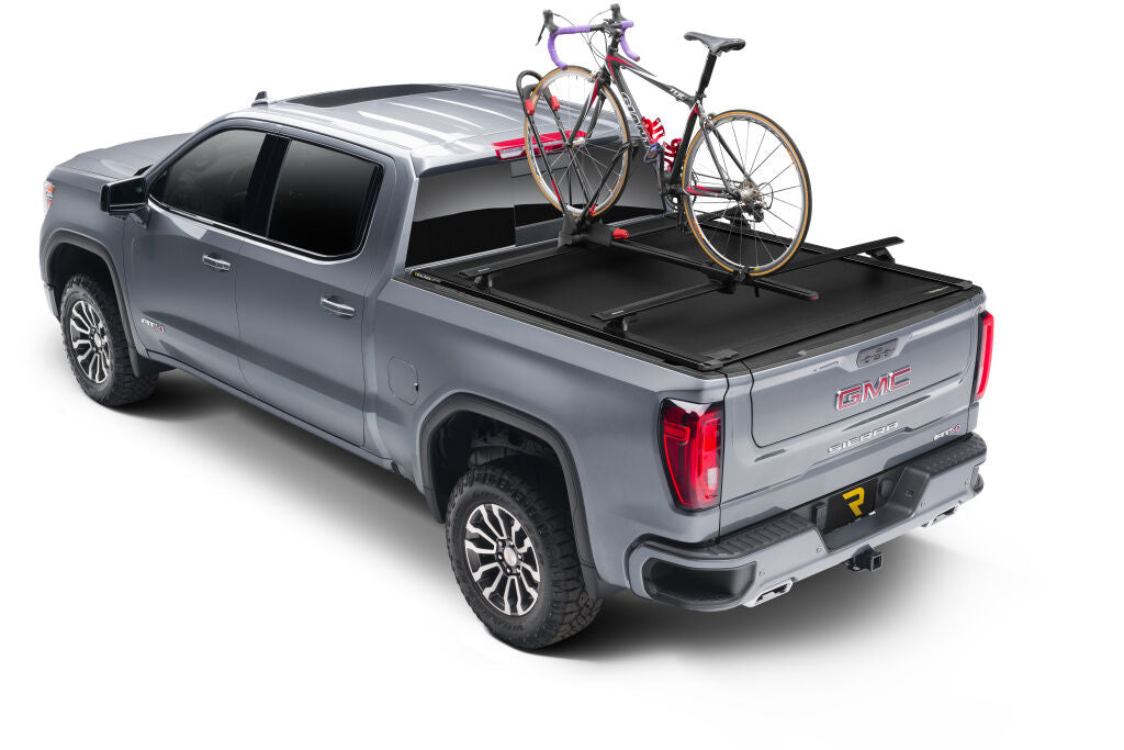 RetraxOne XR Retractable Tonneau Cover Matte One Piece Polycarbonate Construction 2015-2022 Colorado/Canyon 6' 2 inch Bed without Stake Pockets