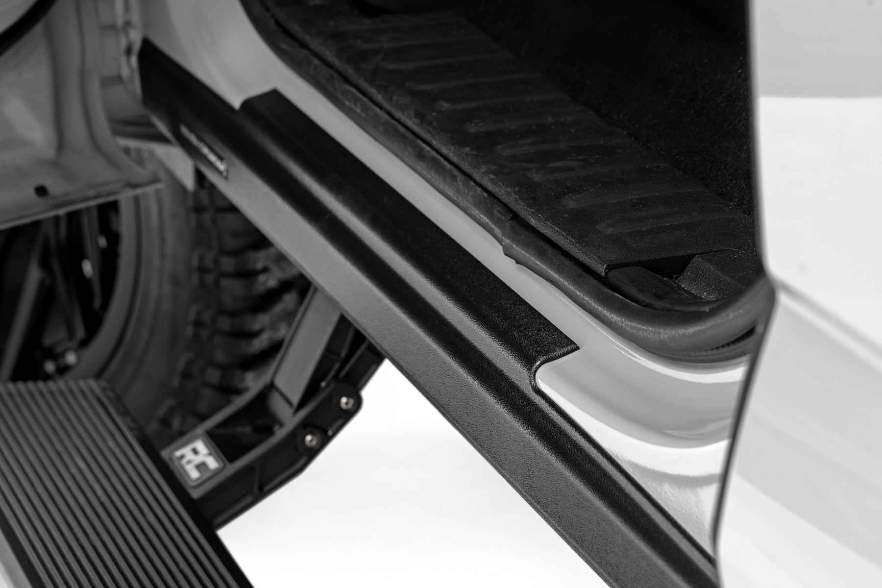 Trail Cladding Rocker Sill Plates Ford F-150 2WD/4WD (2021-2026) Rough Country