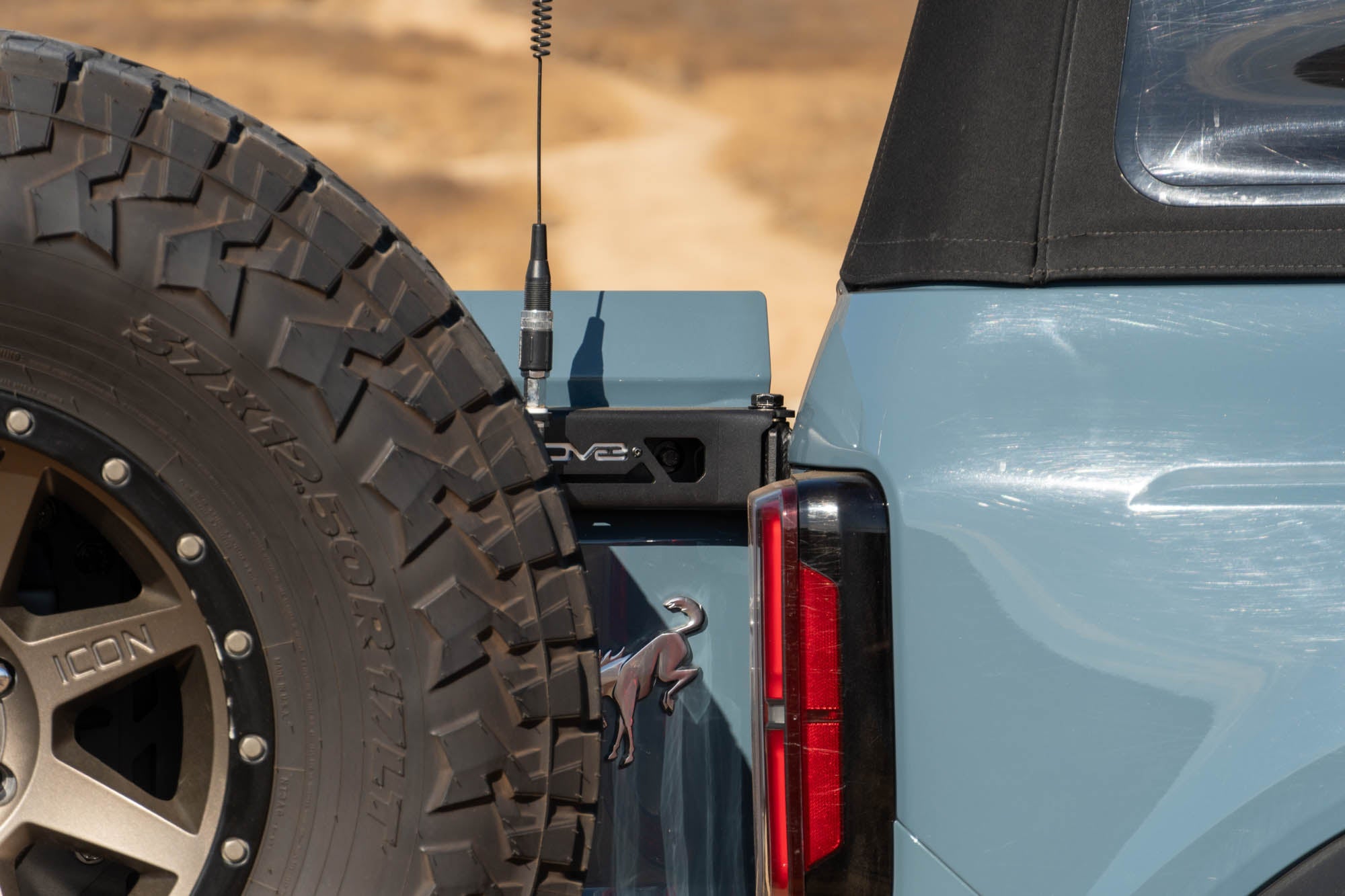 2021 2024 Ford Bronco Tire Carrier DV8 Offroad