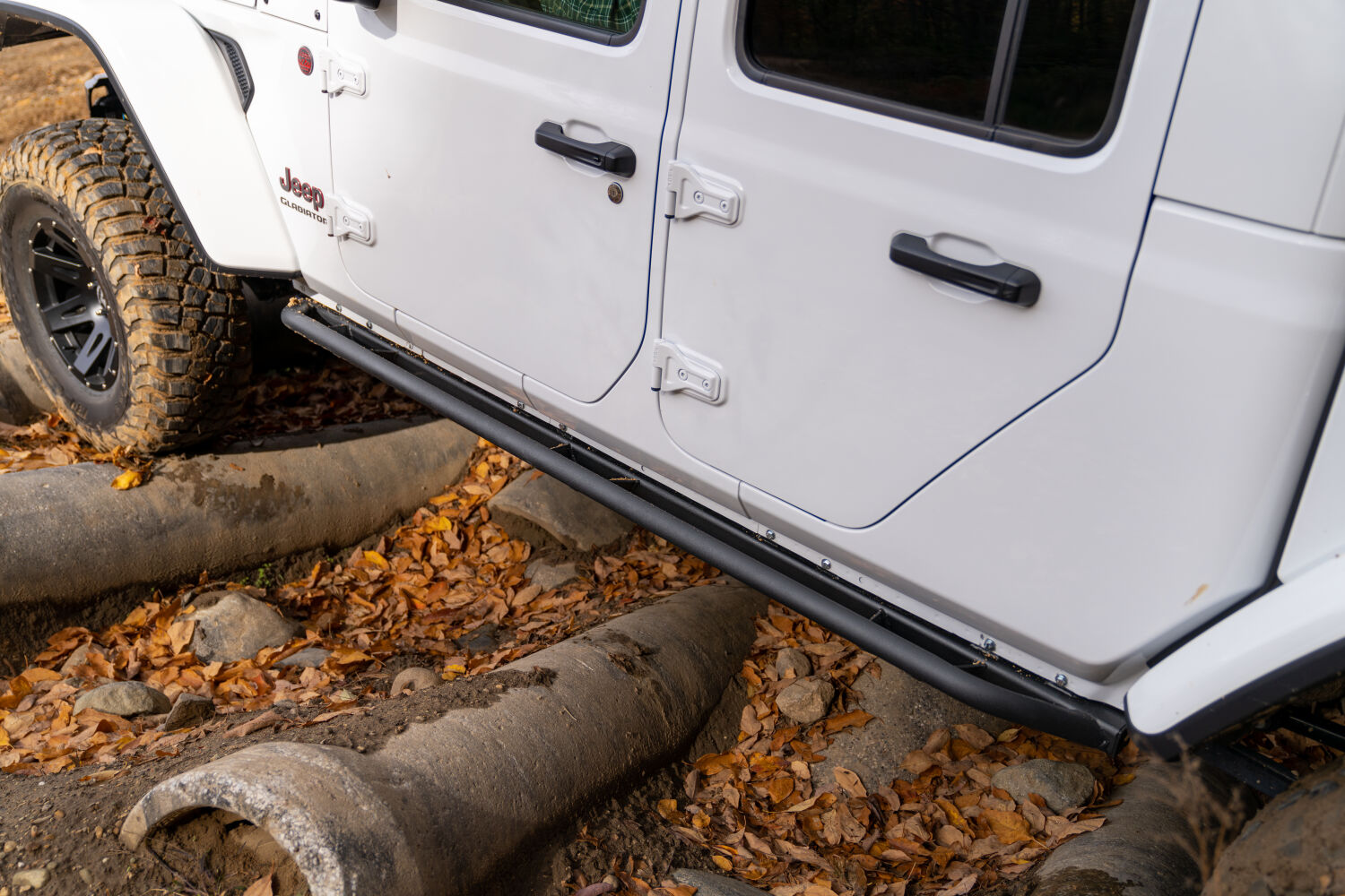 TrailSlider Step System Cab Length (2 Steps per Side) 2020-2025 Jeep Gladiator Textured Black NFab