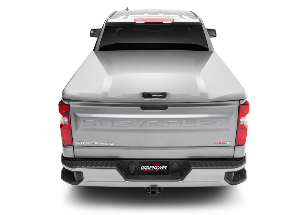 Tonneau Cover Elite LX 2019 (New Body Style) 2023 Chevrolet Silverado 5 Foot 9 Inch Bed Crew/Ext Without Multi-Flex Tailgate Silver Ice UnderCover