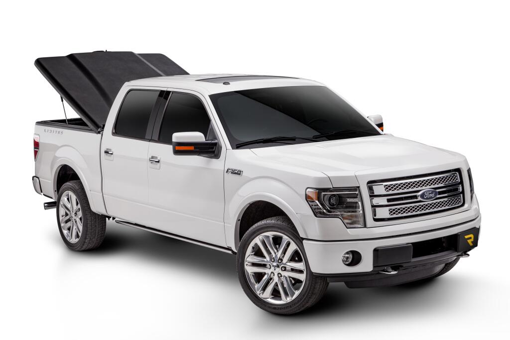 Tonneau Cover Elite 2021-2026 Ford F-150 6 Foot 7 Inch Bed Std/Ext/Crew Without Pro-Access Tailgate Black Textured UnderCover