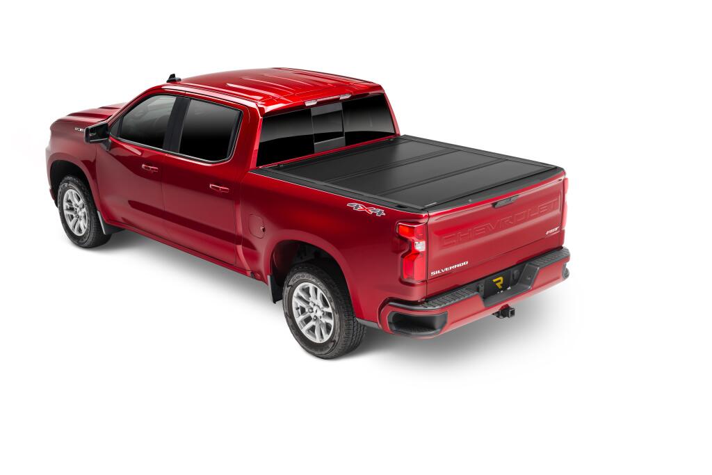 Tonneau Cover Ultra Flex 2016-2024 Nissan Titan 5 Foot 7 Inch Bed Crew With Utili-Track System Matte Black Finish UnderCover