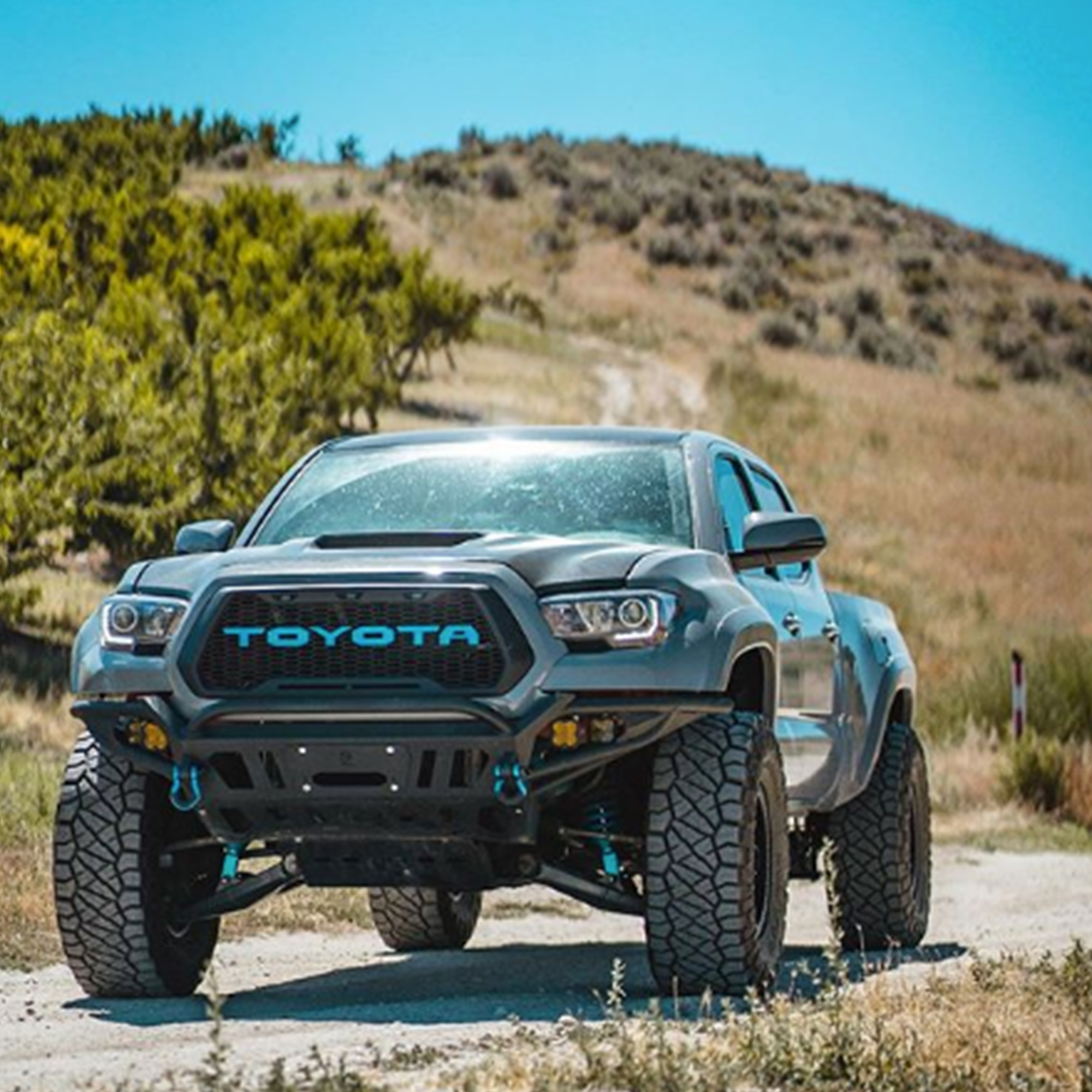 2016-2023 / 3rd Gen / Tacoma Hybrid Bumper