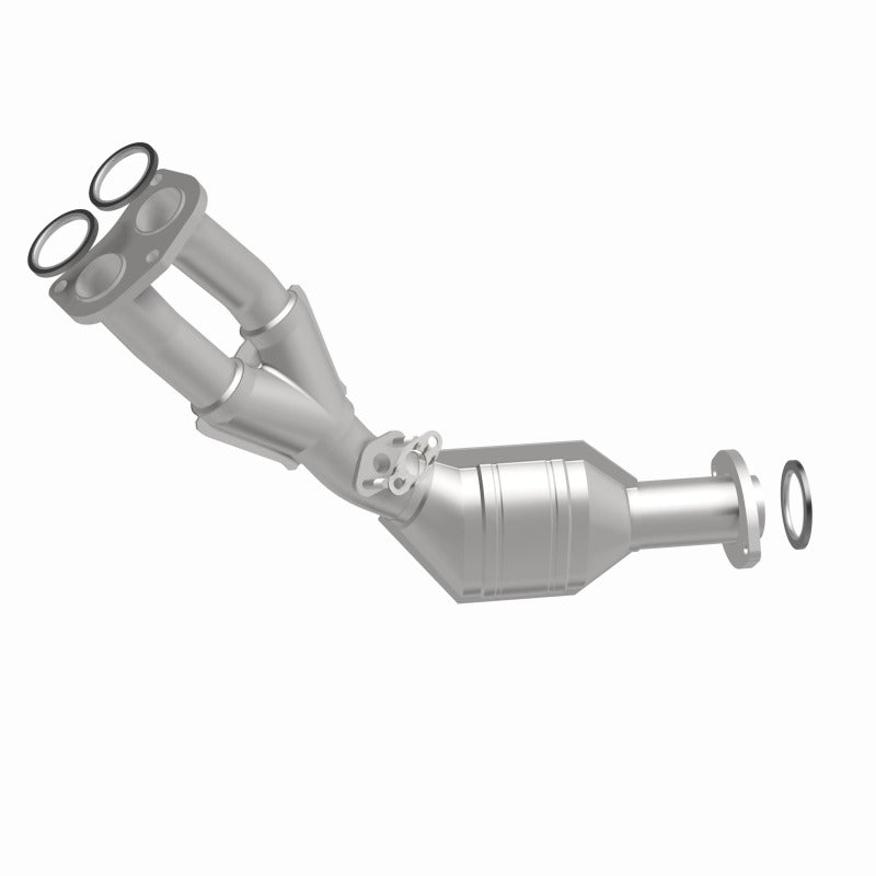 MagnaFlow Direct Fit Catalytic Converter 01-04 Toyota Tacoma 2.7L