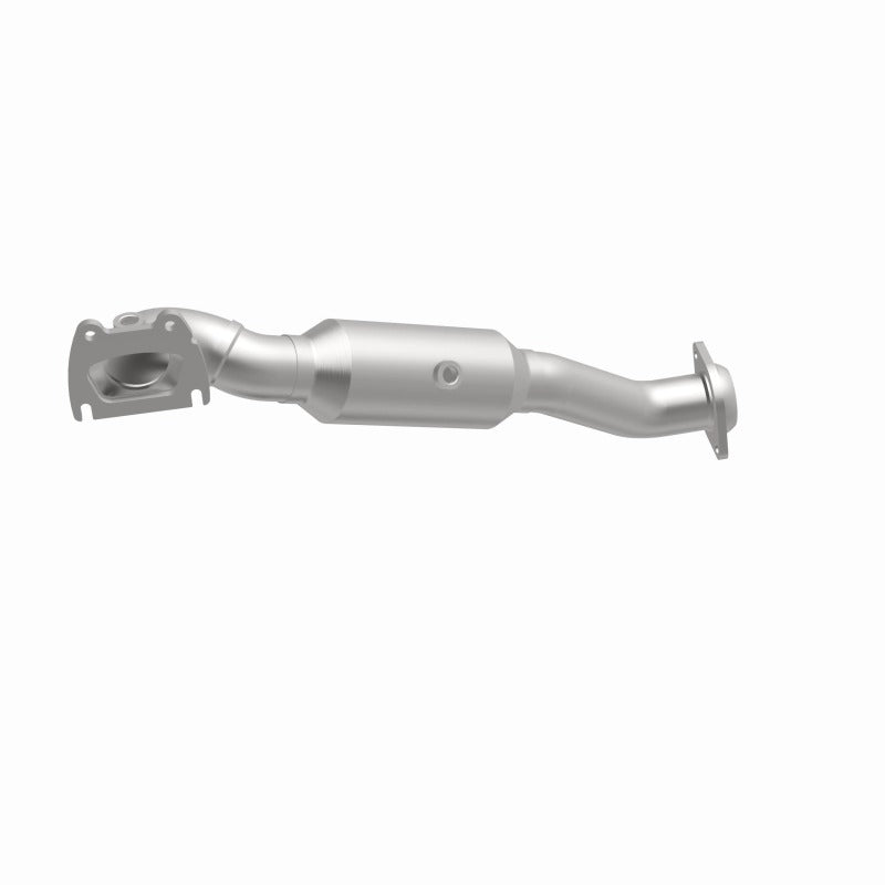 MagnaFlow Direct Fit Catalytic Converter 15-19 Ram 1500 3.6L OEM Grade Fed/EPA Compliant Manifold