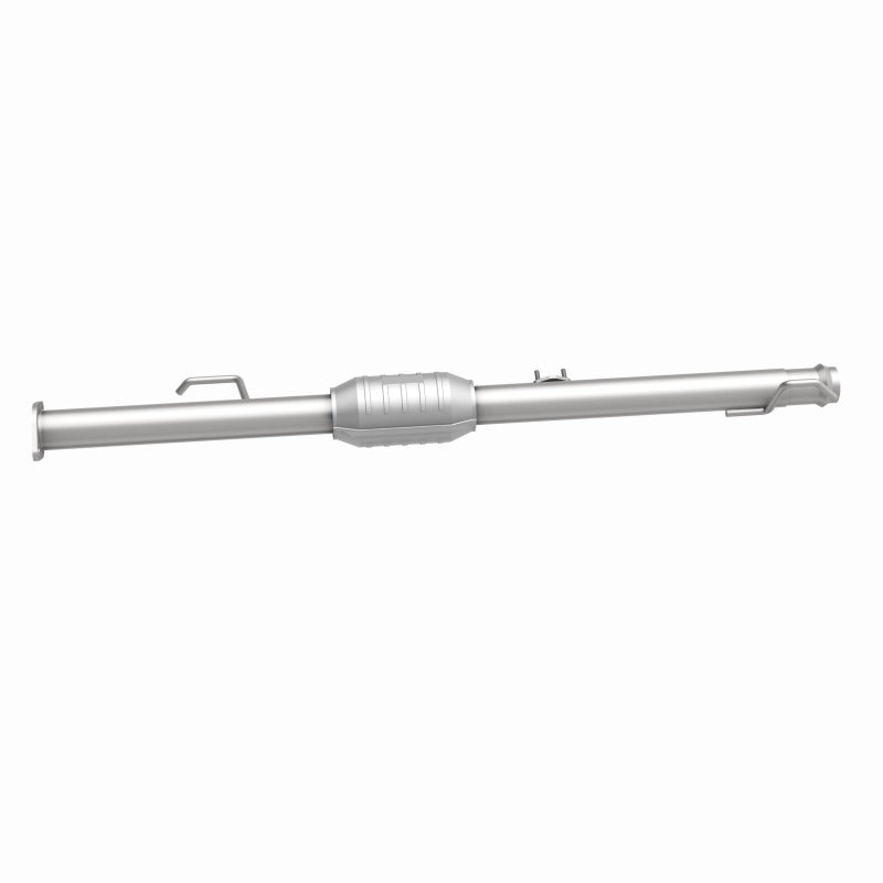 MagnaFlow Direct Fit Catalytic Converter 00-04 Tundra 3.4L rear OEM