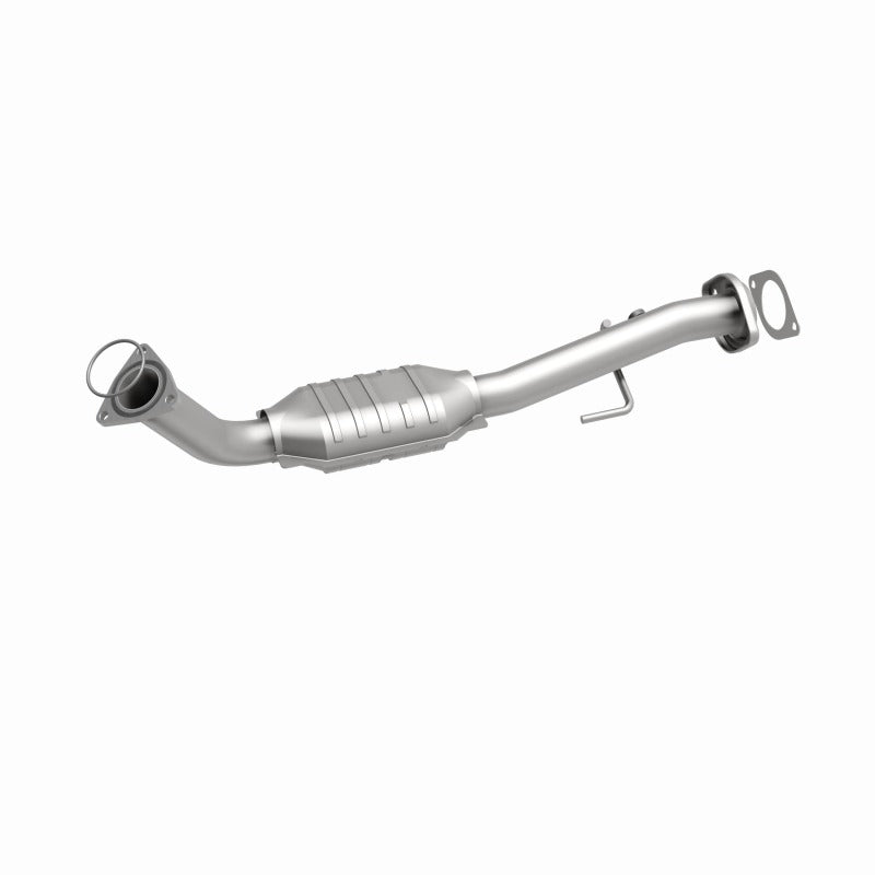 MagnaFlow Direct Fit Catalytic Conv 02-06 Cadillac Escalade / 02-06 GM Yukon (Inc Denali) 6.0L P/S