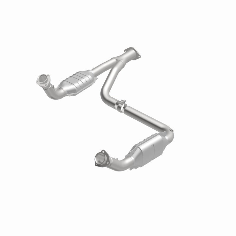 MagnaFlow Direct Fit Catalytic Converter 00-01Tahoe/Yukon V8 5.7L