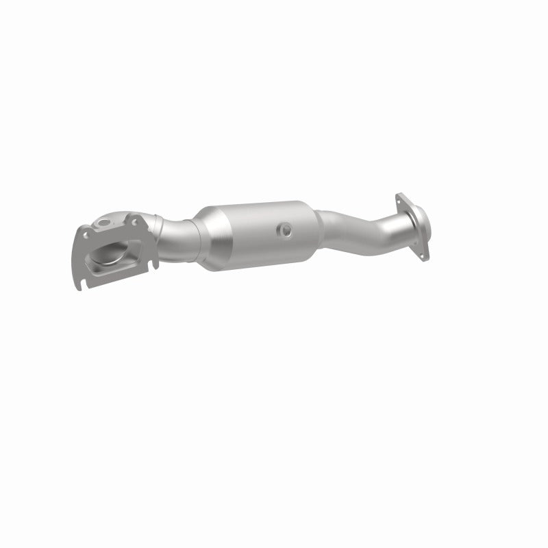 MagnaFlow Direct Fit Catalytic Converter 15-19 Ram 1500 3.6L OEM Grade Fed/EPA Compliant Manifold