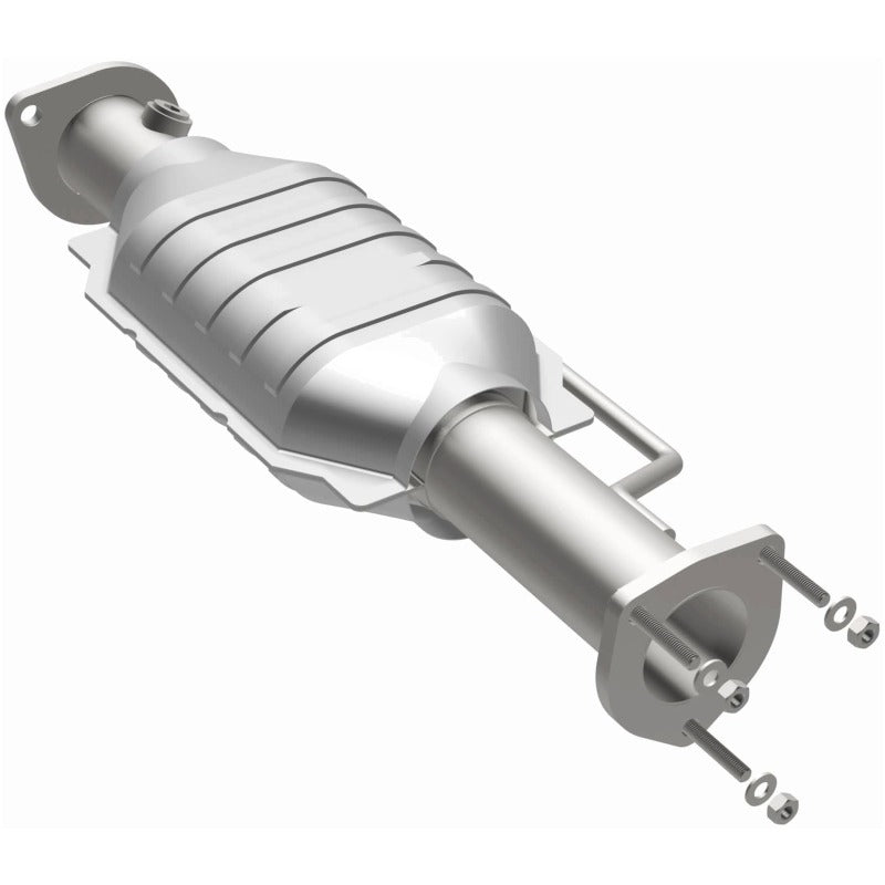MagnaFlow Direct Fit Catalytic Converter Jeep Wrangler 00-04 OEM