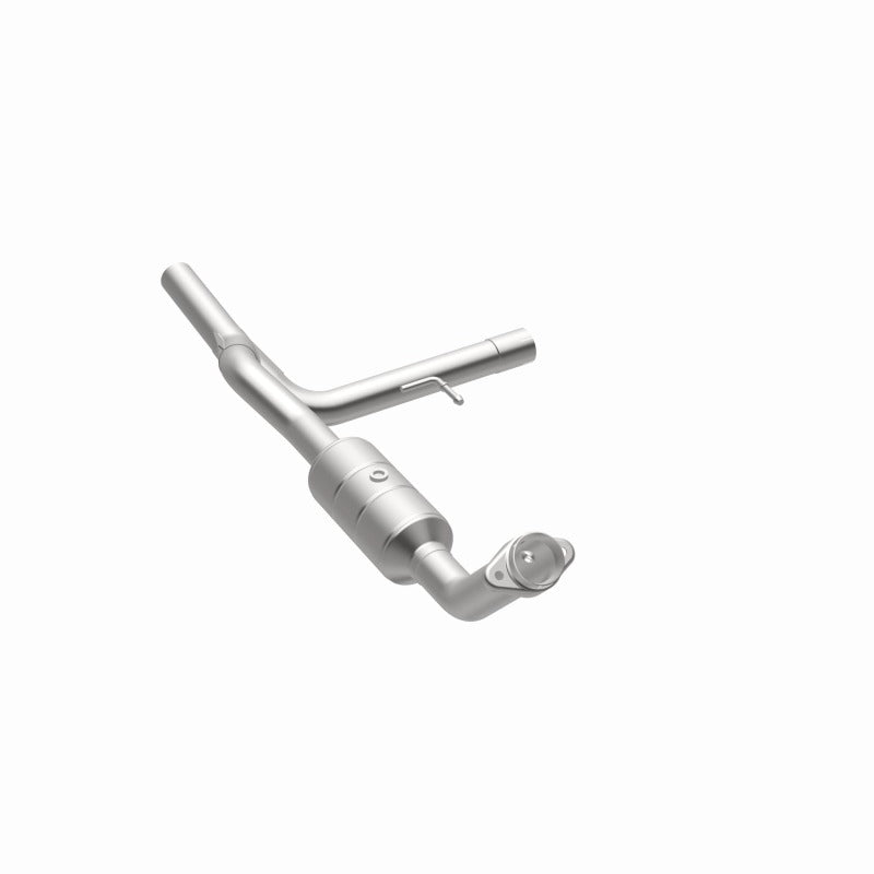 MagnaFlow Direct Fit Catalytic Converter F-150 04-06 8 4.6L