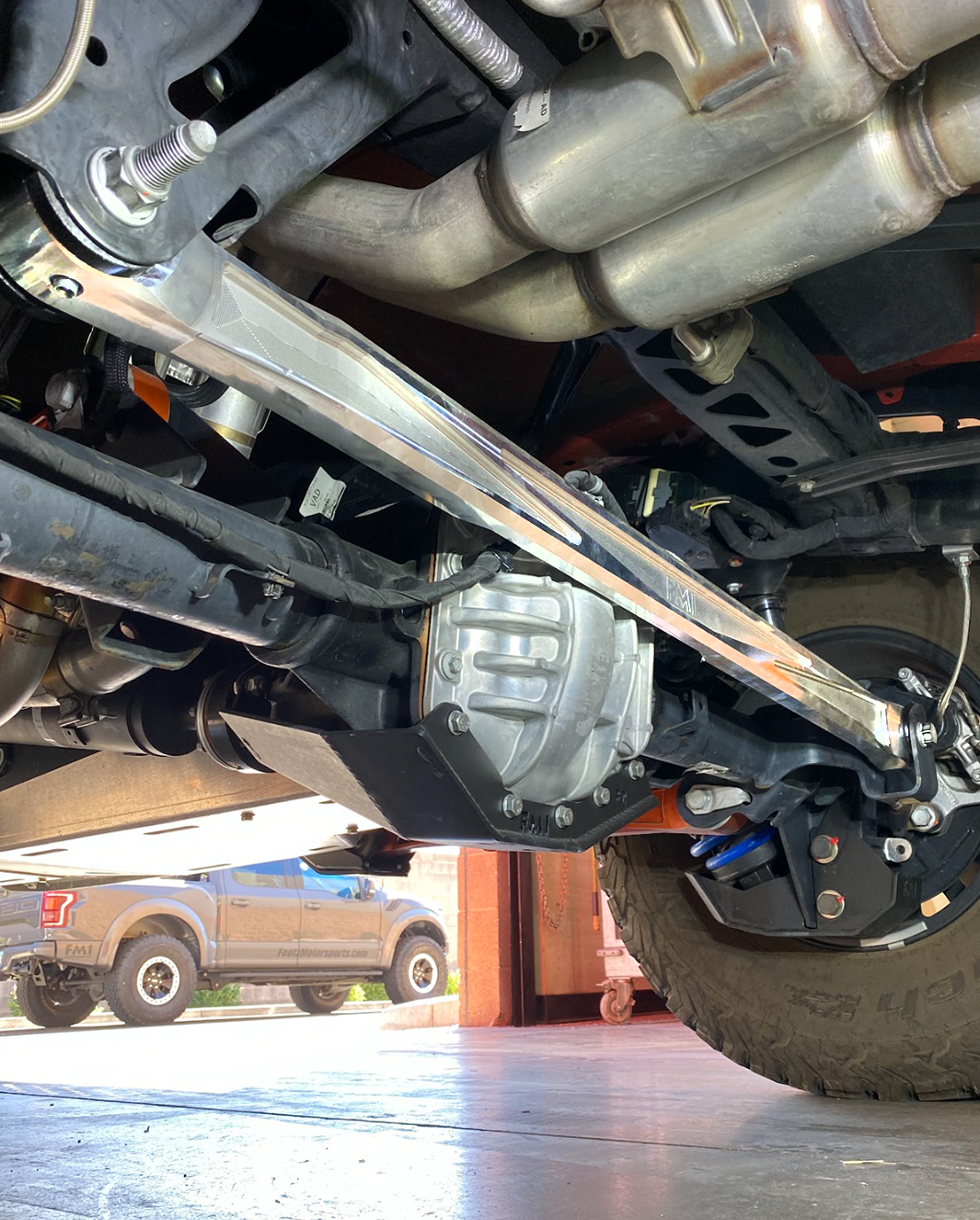 2022+ Bronco Raptor billet panhard bar with ultra-flex joint installed, showcasing durable construction and performance features.