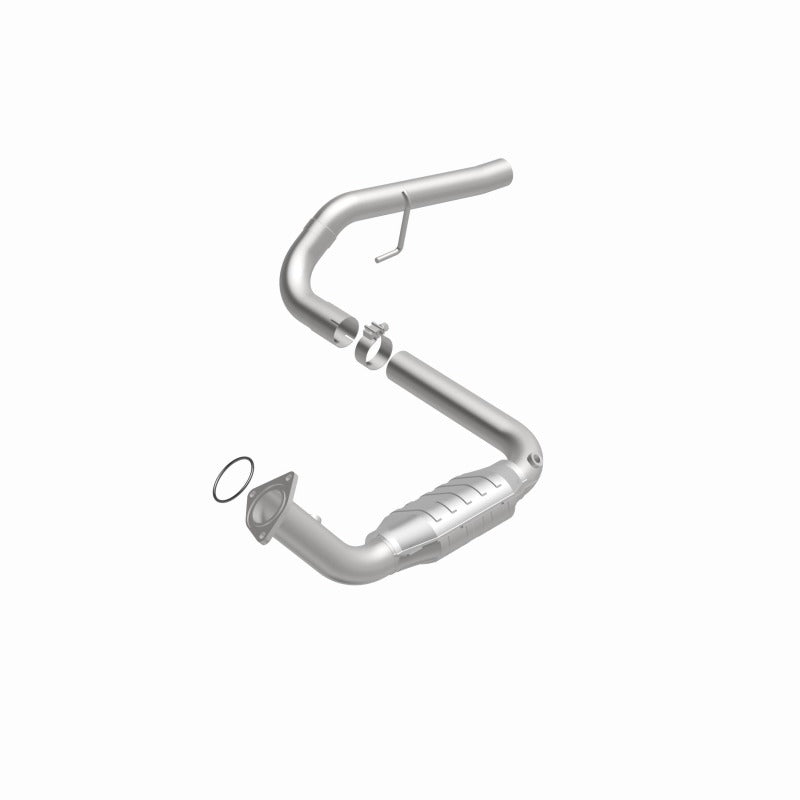 MagnaFlow Direct Fit Catalytic Conv 02-06 Cadillac Escalade / 02-06 GM Yukon (Inc Denali) 6.0L D/S