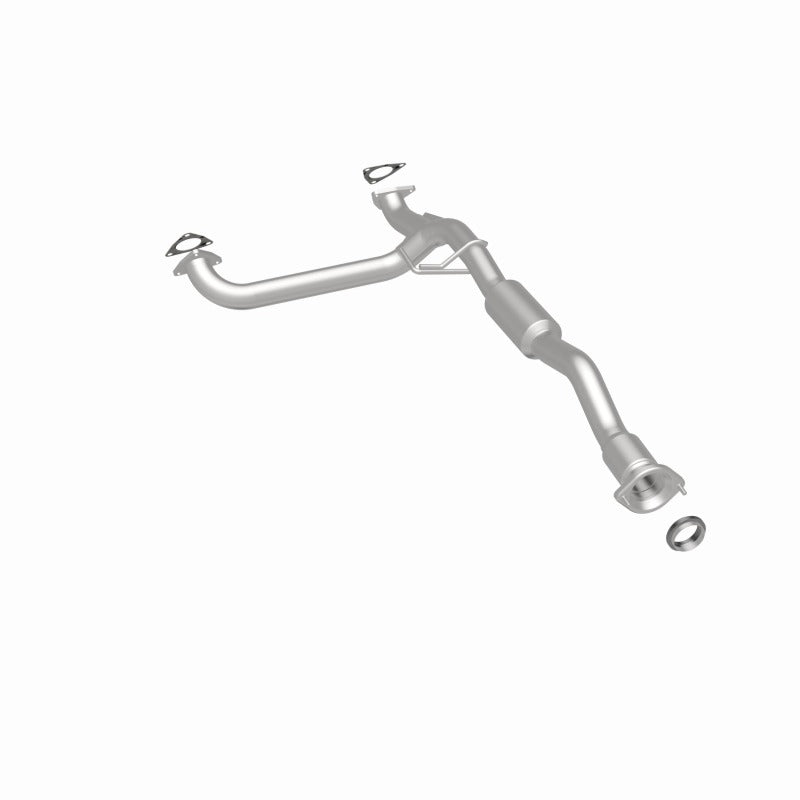 MagnaFlow Direct Fit Catalytic Converter 2015 Colorado 3.6 Underbody