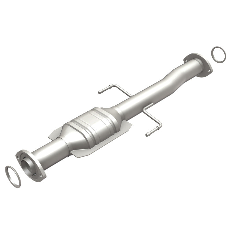 MagnaFlow Direct Fit Catalytic Converter 01-04 Toyota Tacoma 2.4L Rear