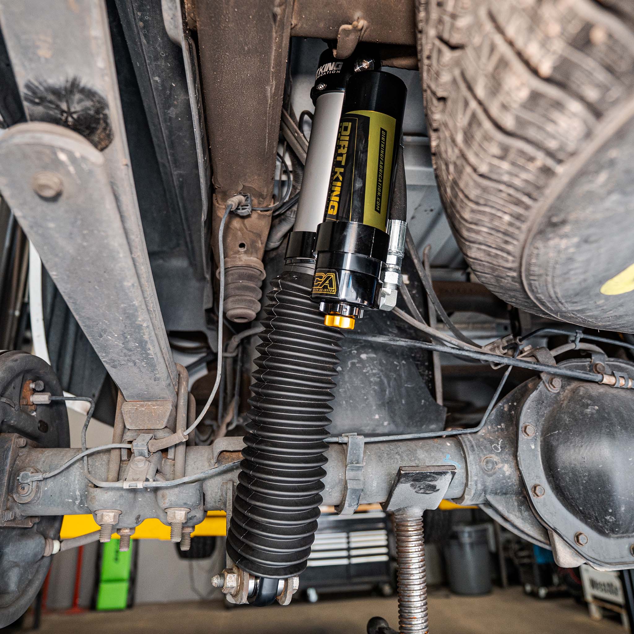 2.5 Smooth Body Shocks | DCA Piggyback Reservoir