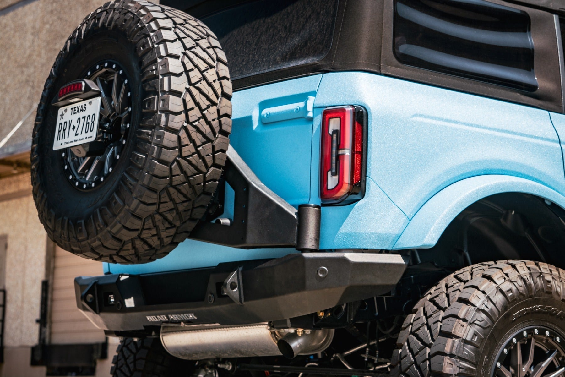 Stealth Rear Non-Winch Bumper | Tire Carrier - Texture Black 2021-2025 Ford Bronco