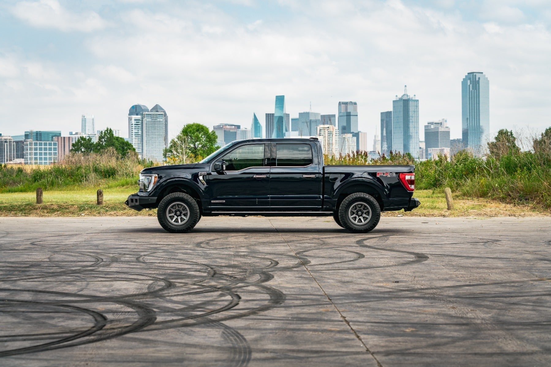 Stealth Front Winch Bumper - Texture Black 2021-2023 Ford F-150