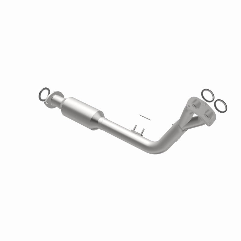 MagnaFlow Direct Fit Catalytic Converter California Grade 96-98 Toyota 4Runner 2.7L