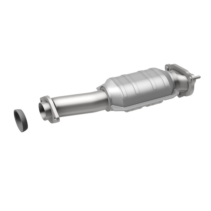 MagnaFlow Direct Fit Catalytic Conv 04-06 Ford Ranger Rear Assy / 04-06 Mazda B3000/B4000 Rear Assy