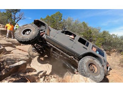 JLU Diesel KING Front 2.5 Inch Double Throwdown Rear 2.5 Inch Coilover Bypass HC Long Arm PRO PLUS, BLACK, 4 Door