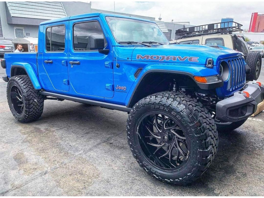 2.5 inch GAS Jeep Gladiator JT LIFT KIT ENFORCER SUSPENSION SYSTEMS