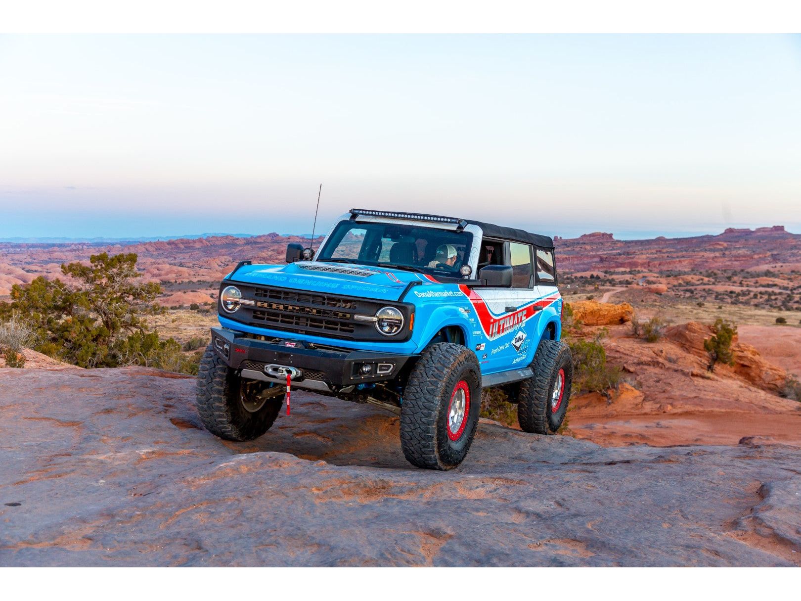 Ford Bronco Enforcer with 2.5 Iinch King Coilover Shocks 2-2.5 Inch Lift 2021 2022 2023 2024 2025 4 Door and 2 Door