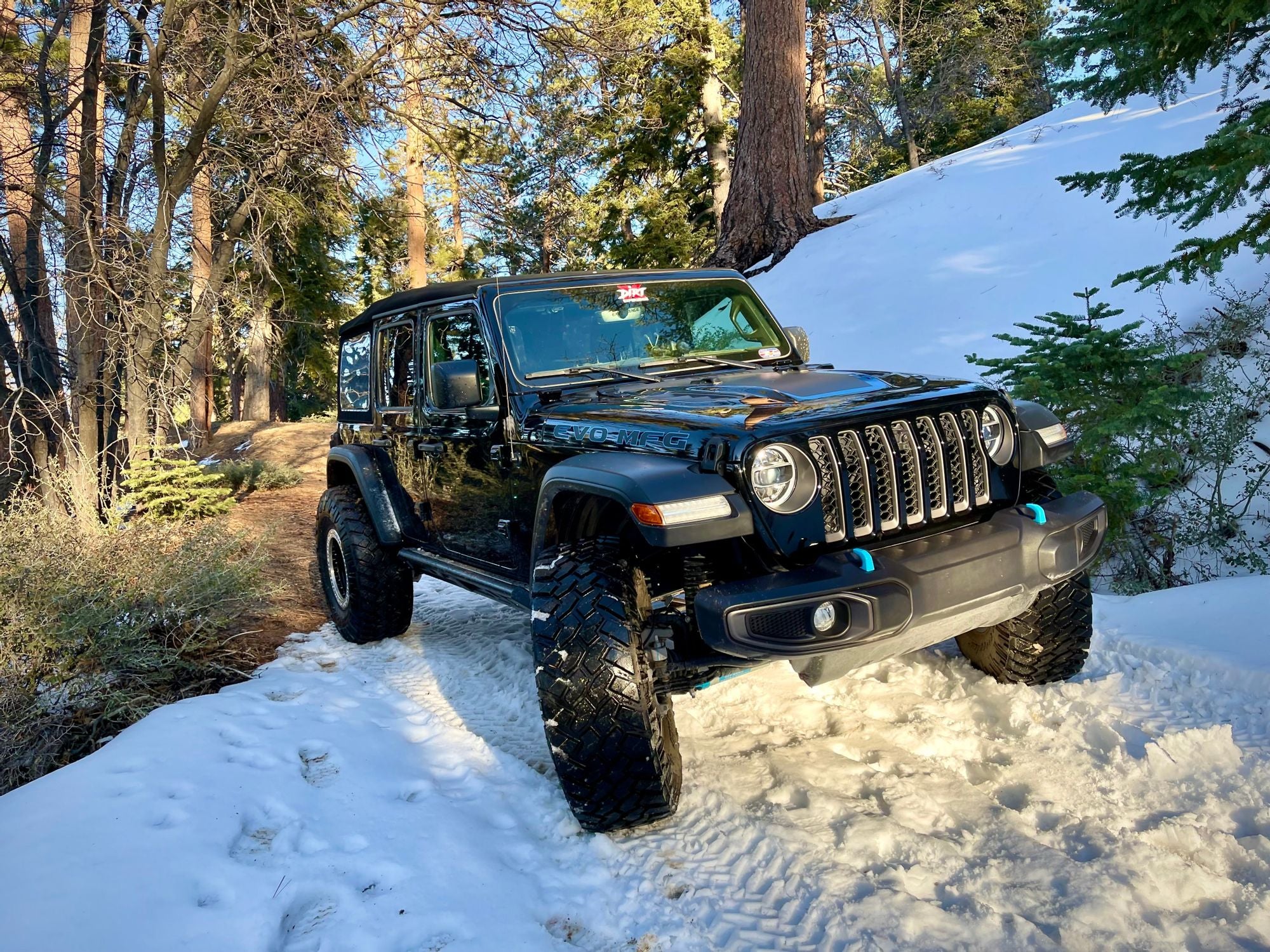 2.5 INCH 4XE JEEP JL WRANGLER LIFT KIT ENFORCER SUSPENSION SYSTEMS