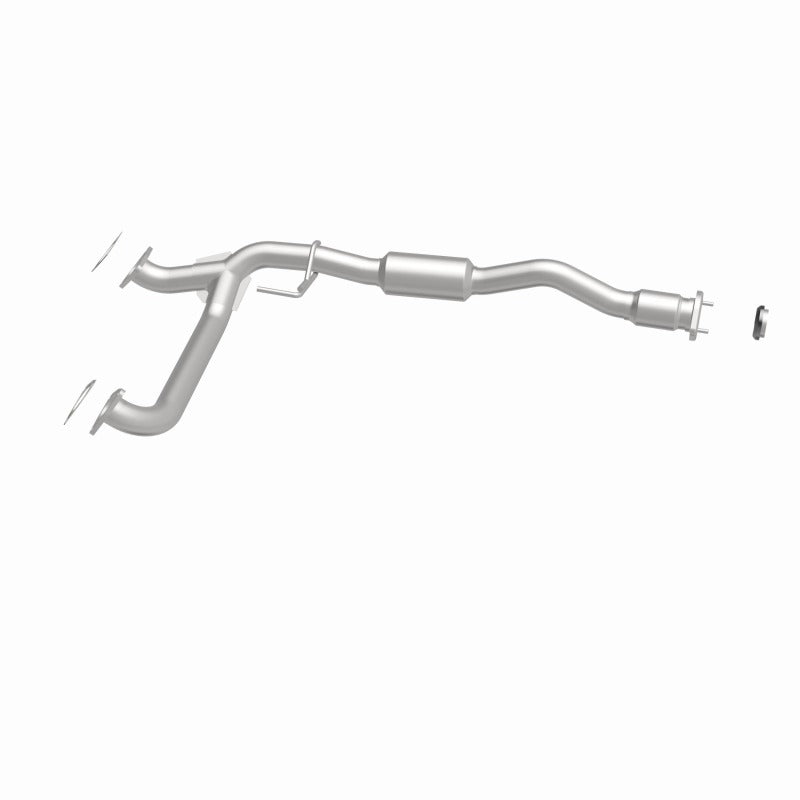 MagnaFlow Direct Fit Catalytic Converter 2015 Colorado 3.6 Underbody
