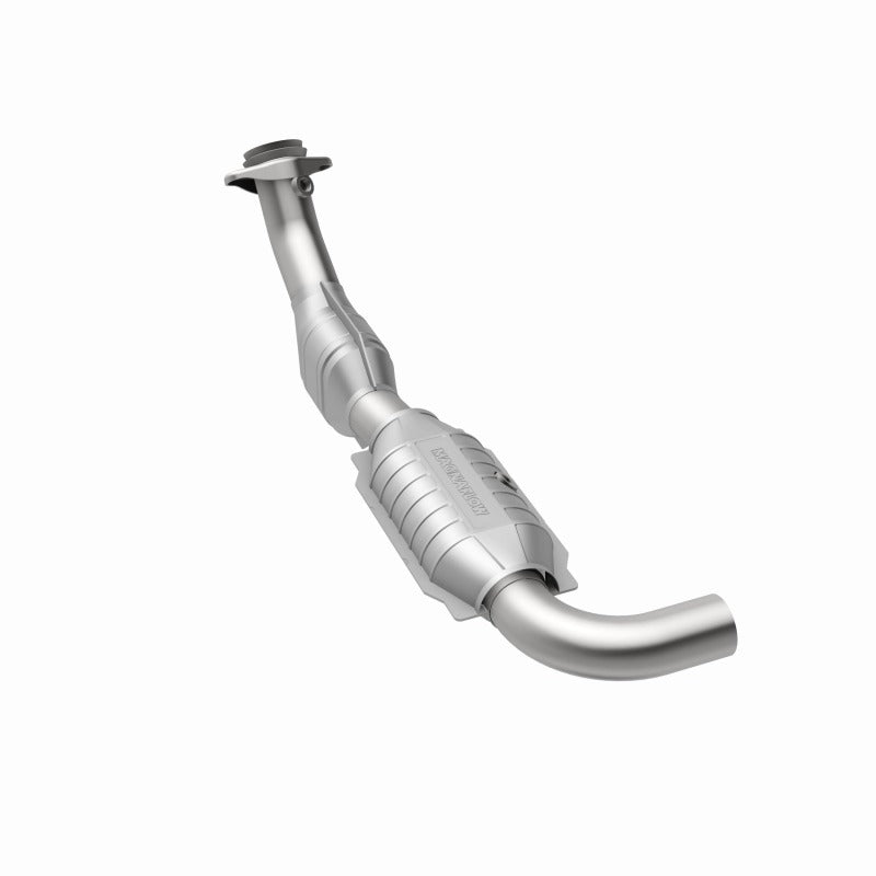 MagnaFlow Direct Fit Catalytic Converter 00-01 Ford F-150 4.6L 2wd